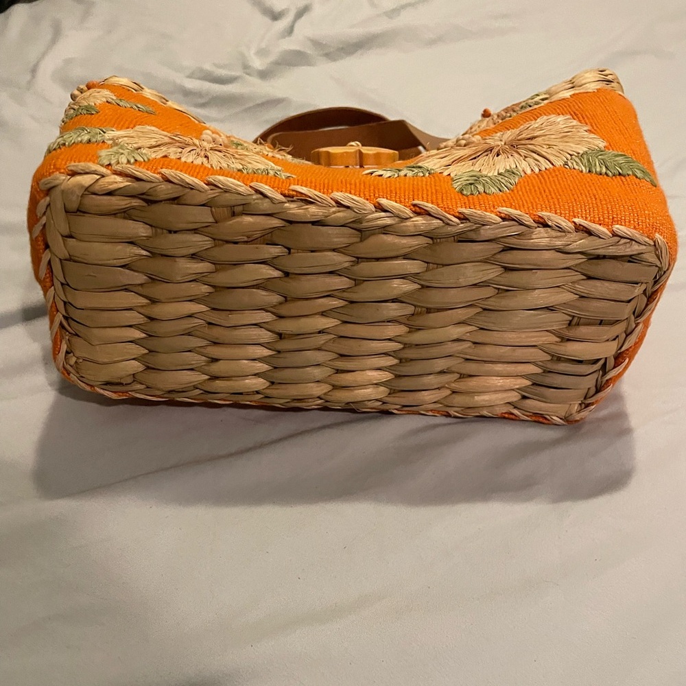 Orange Floral Woven Straw Purse - Picture 8 of 9